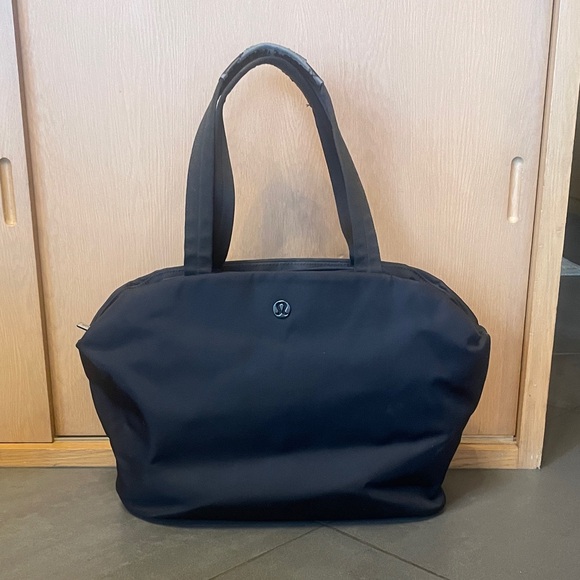Lululemon Athletica Classic Black Tote - Picture 2 of 5